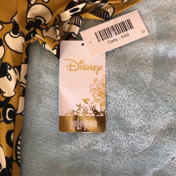 XXS Disney Carly - Picture 2 of 3